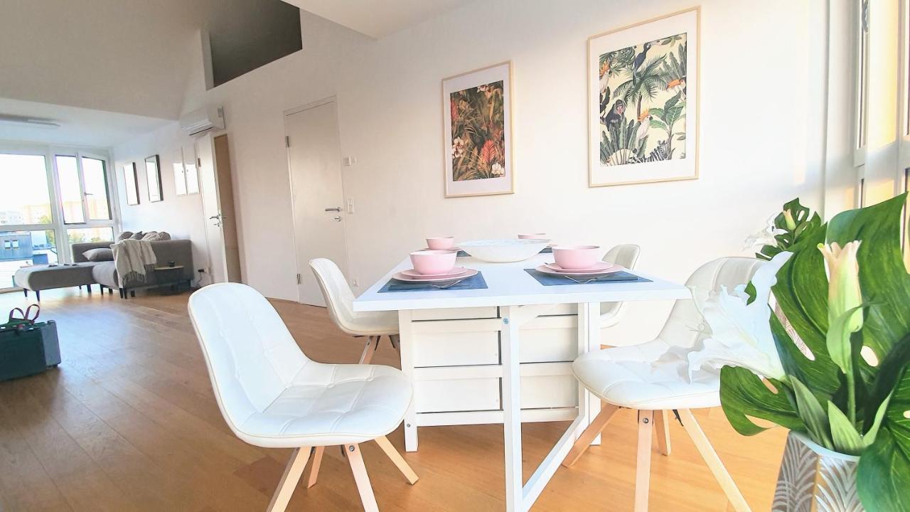 Rooftop Terrace, Free Garage Parking And Pool! Vienna Exterior photo